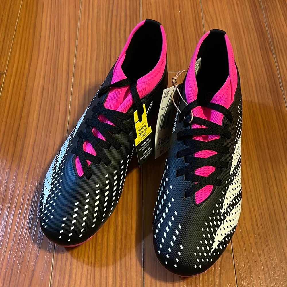 adidas Predator Accuracy.4 Sock Flexible Ground Cleats